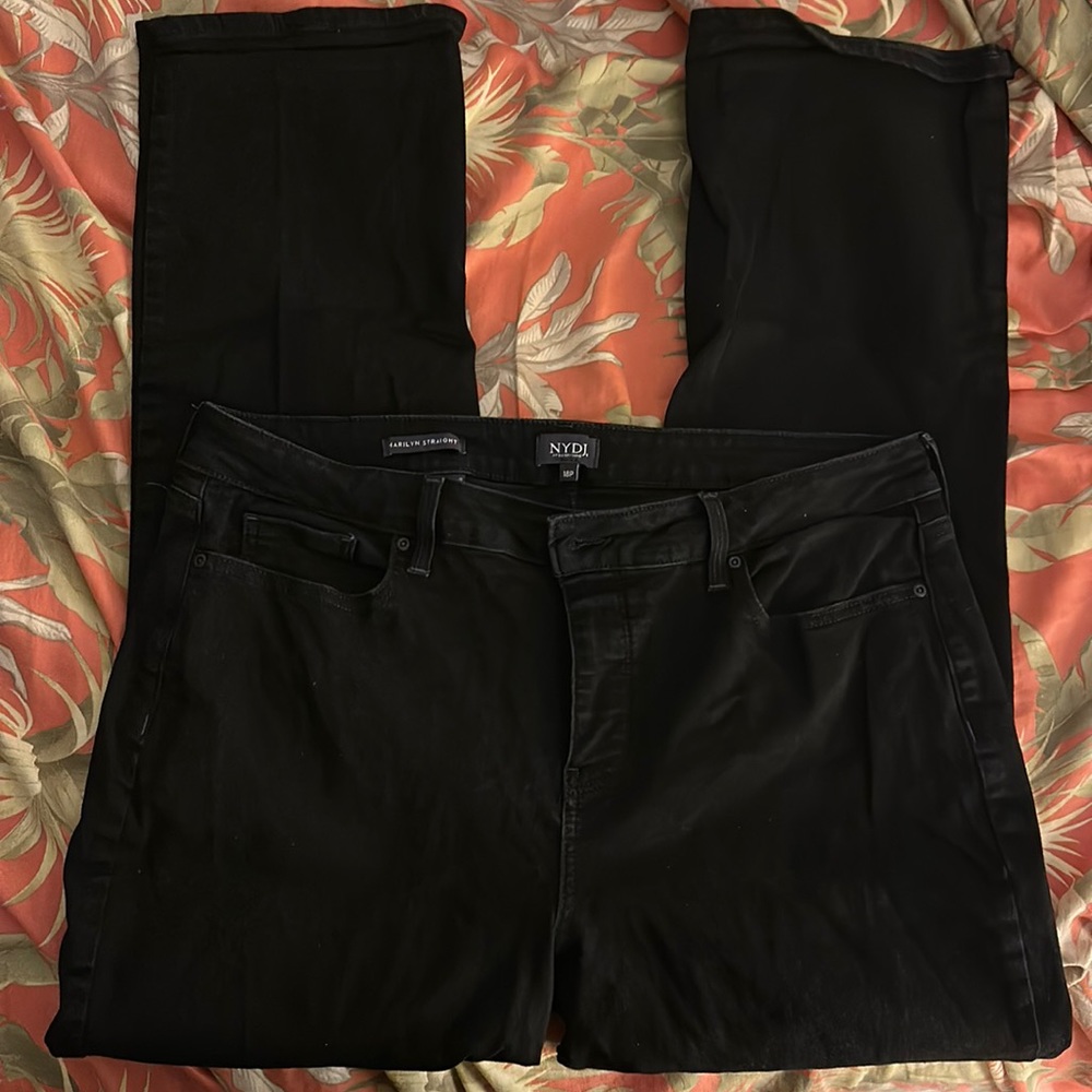 NYDJ Marilyn Straight Black Jeans sz 18P